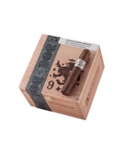 Liga Privada No.9 Petit Corona Box of 24