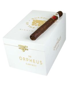 Guardian of the Farm Night Watch Maduro Orpheus Box of 25