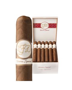 LA FLOR DOMINICANA RESERVA ESPECIAL SUPER CORONA Box of 24