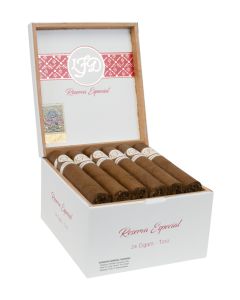 LA FLOR DOMINICANA RESERVA ESPECIAL TORO Box of 24