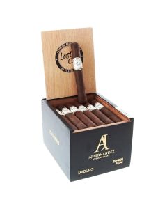 Last Call Maduro Pequenas Box of 25
